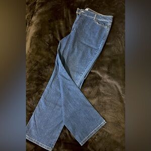 Bootcut jeans